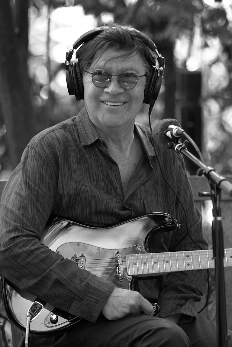 Robbie Robertson BW